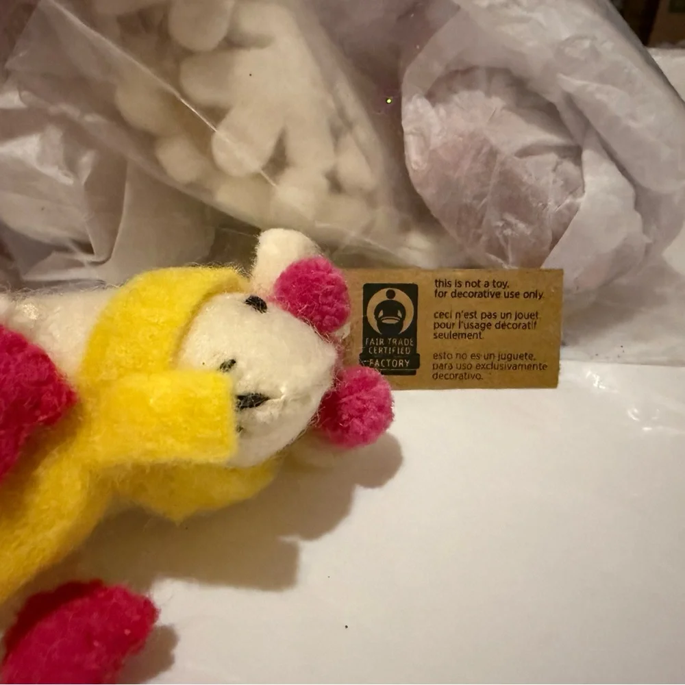 New West Elm Handcrafted Wool Felt Girl Mouse with Scarf Christmas Tree Ornament
